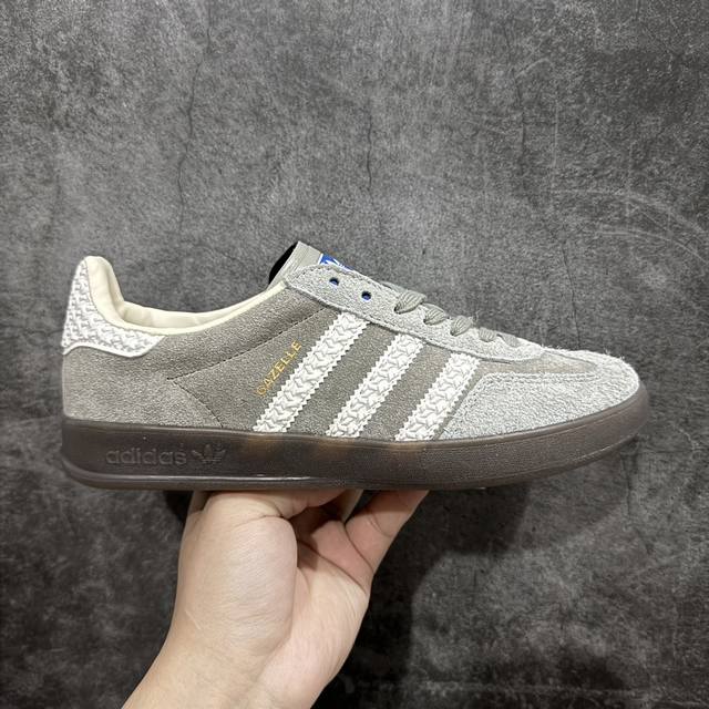 正确版 Ad Gazelle Indoor Trainers 羚羊内训系列低帮复古百搭休闲运动德训风板鞋 If1807 90年代经典的复刻版！自60年代以足球训