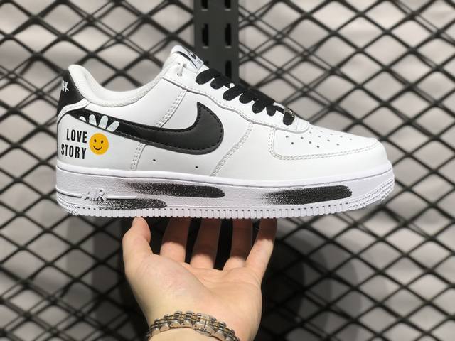 Air Force 1 Low 原装级别 原楦头原纸板 打造纯正空军版型专注外贸渠道 全掌内置蜂窝气垫 原盒配件 原厂中底钢印、拉帮完美 货号：Do5220 1