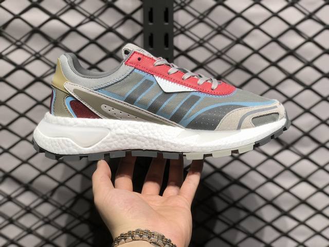 Adidas 阿迪达斯retropy P9夜行者3代 真爆大底复古跑鞋 厚底增高男运动鞋 贾卡透气网布搭配麂皮拼接打造鞋面 极具复古风格鞋头及鞋跟点缀 中底采用