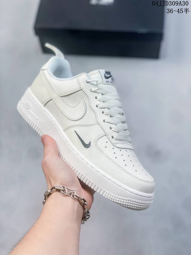 公司级带半码 耐克nike Air Force 1 Low 空军一号低帮休闲板鞋 打造纯正空军版型#专注外贸渠道 全掌内置蜂窝气垫 #原盒配件 原厂中底钢印、拉