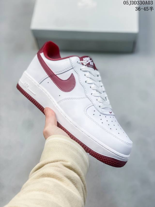 公司级带半码 耐克nike Air Force 1 Low 空军一号低帮休闲板鞋 打造纯正空军版型#专注外贸渠道 全掌内置蜂窝气垫 #原盒配件 原厂中底钢印、拉