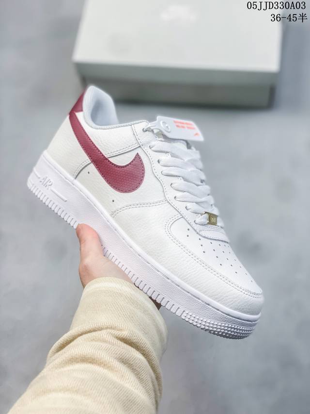 公司级带半码 耐克nike Air Force 1 Low 空军一号低帮休闲板鞋 打造纯正空军版型#专注外贸渠道 全掌内置蜂窝气垫 #原盒配件 原厂中底钢印、拉