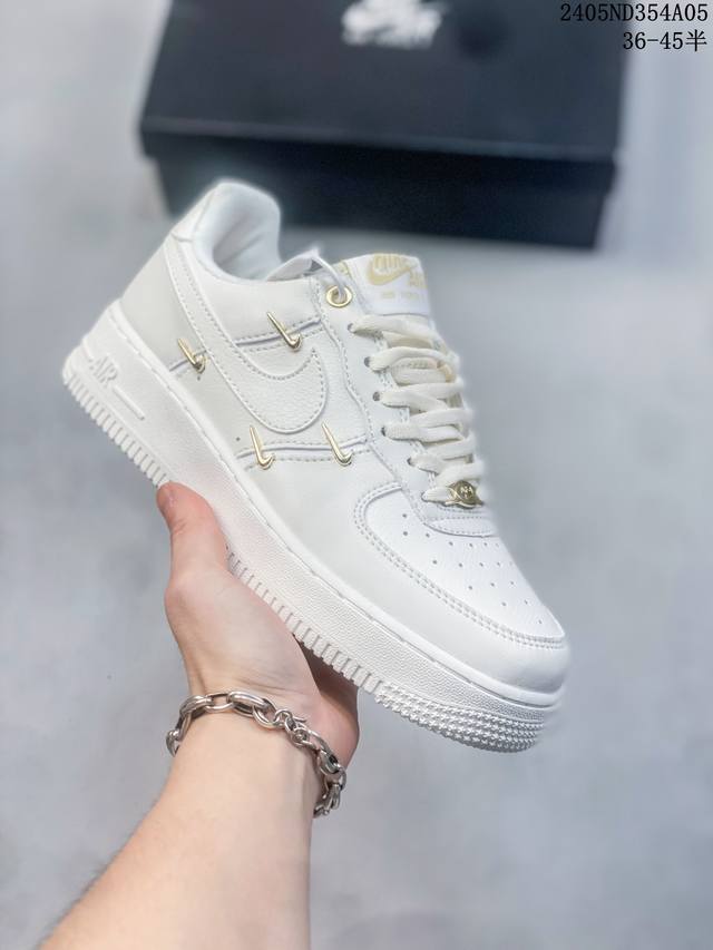 公司级带半码 耐克nike Air Force 1 Low 空军一号低帮休闲板鞋 打造纯正空军版型#专注外贸渠道 全掌内置蜂窝气垫 #原盒配件 原厂中底钢印、拉