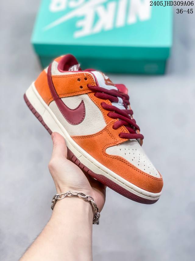 公司级真标带半码！ 耐克nike Sb Dunk Low 限定 复古低帮休闲运动滑板板鞋。采用脚感柔软舒适zoomair气垫，有效吸收滑板等极限运动在落地时带来