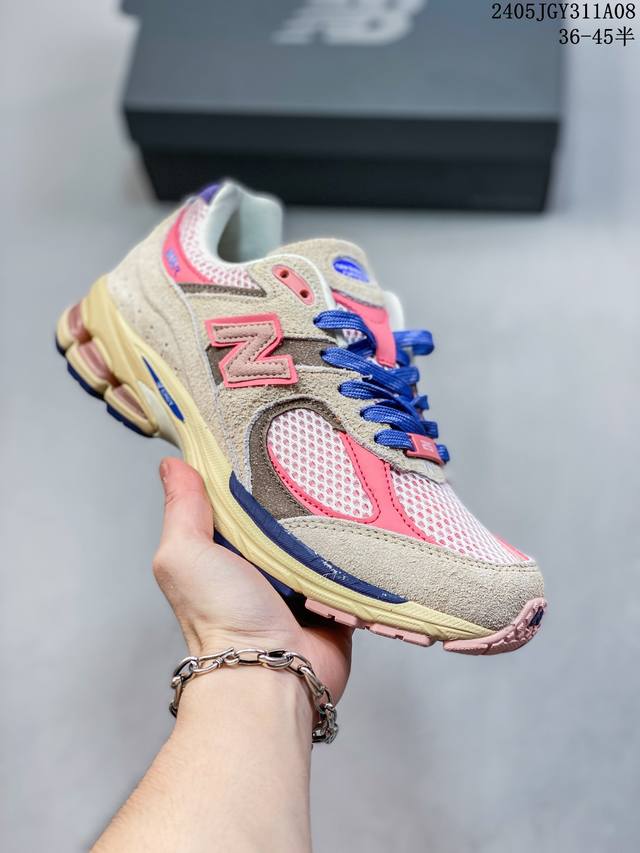 新款 New Balance 2002R X Hype Dc 25周年纪念棕粉蓝男女跑步鞋36-45 05Jgy311A08