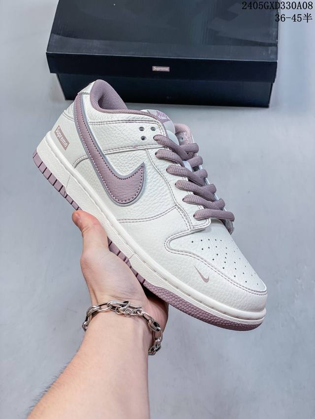 公司级带半码 耐克nike Sb Dunk Low 扣篮系列复古低帮休闲运动滑板板鞋。采用脚感柔软舒适zoomair气垫，有效吸收滑板等极限运动在落地时带来的冲