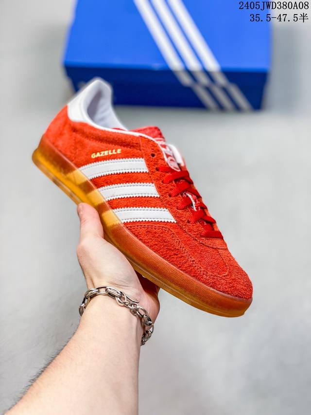 Adidas Originals Gazelle Indoor 阿迪潮流休闲低帮板鞋 Hq8717 尺码：35.5-47.5 编码：05Jwd380A08