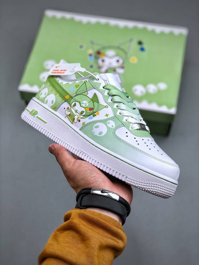 Nike Air Force 1 Low 07 手绘库洛米 白绿原楦头原纸板 打造纯正低帮空军版型专注外贸渠道 全掌内置蜂窝气垫 原盒配件 原厂中底钢印、拉帮完