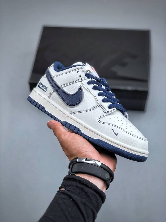 Nike Sb Dunk Low X Supreme 白深蓝满天星 独家版型蒸餾加工帶來的是更好的视觉和脚感体验大厂纯原品质出货 清洁度 电绣工艺 皮料切割干净