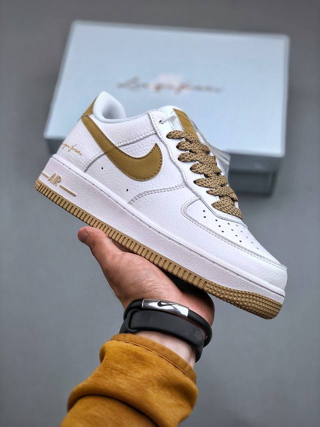 K Nike Air Force 1 空军一号板鞋 官方货号：L01718 053官方同步 原装级别 原楦头原纸板 打造纯正空军版型#专注外贸渠道 全掌内置蜂窝