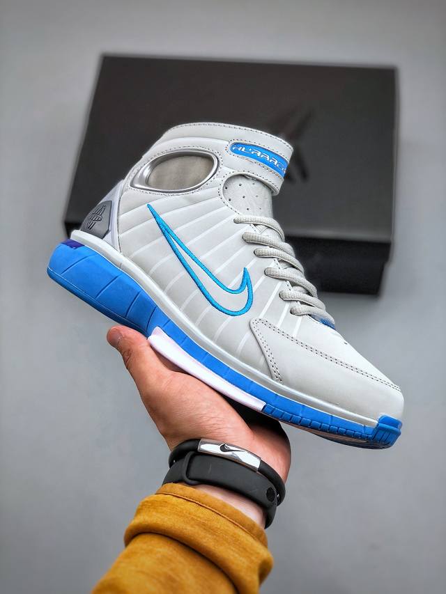 K Nike Air Zoom Huarache 2K4 魔术贴高帮复古篮球鞋 采用魔术贴的设计 带来更佳的包裹感受缓震材料中底 打造出众回弹体验带来非凡缓震效