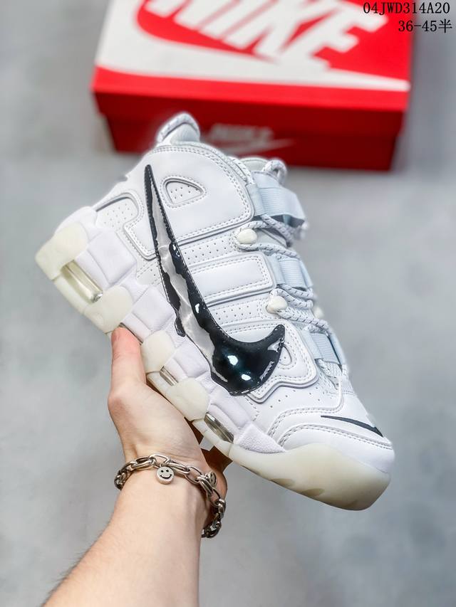 耐克nike Air More Uptempo 皮蓬系列经典高街百搭休闲运动文化篮球鞋 Dv1879 001 原楦原档案开发版型 采用硬质牛剖革鞋面材质 全新修