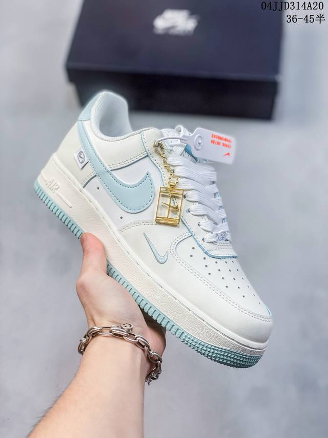 公司级带半码 耐克nike Air Force 1 Low 空军一号低帮休闲板鞋 打造纯正空军版型#专注外贸渠道 全掌内置蜂窝气垫 #原盒配件 原厂中底钢印、拉