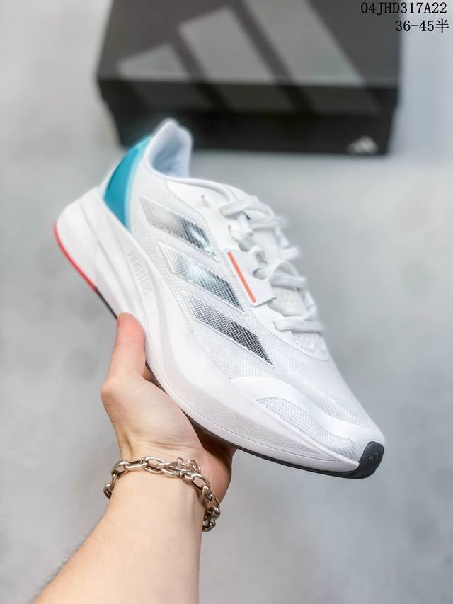 阿迪达斯 男女鞋 Adidas Futro Mixr Neo H潮流复古fm碰碰鞋 融入酷潮概念 的“Fm碰碰鞋”勾勒出独特的休闲运动触感。大颗粒橡胶鞋底突出延