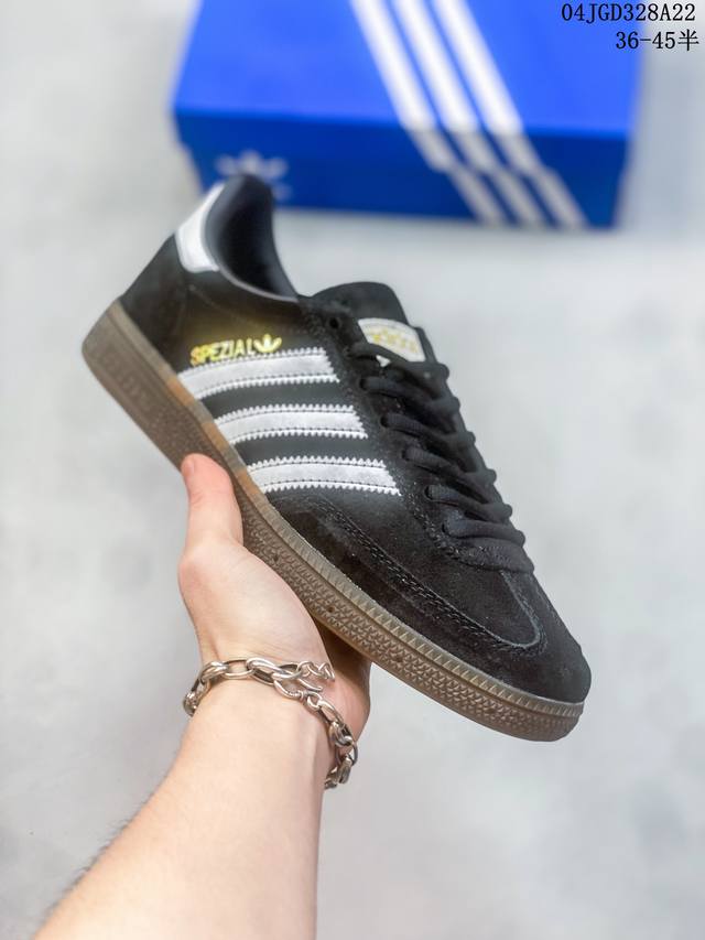 Adidas Handball Spezial 复古情侣板鞋牛筋耐磨大底 货号： Db3570 尺码：35.5 36 36.5 37 38 38.5 39 40