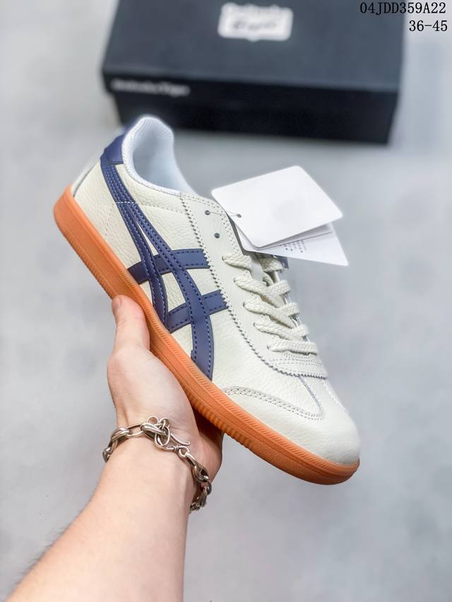 亚瑟士onitsuka Tiger Tokuten 鬼家虎 德训低帮休闲板鞋 1183C086 250 鞋款灵感来源于80年代的室内用鞋,T-Toe 前足补强设