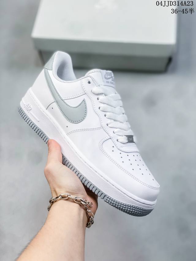 公司级带半码 耐克nike Air Force 1 Low 空军一号低帮休闲板鞋 打造纯正空军版型#专注外贸渠道 全掌内置蜂窝气垫 #原盒配件 原厂中底钢印、拉