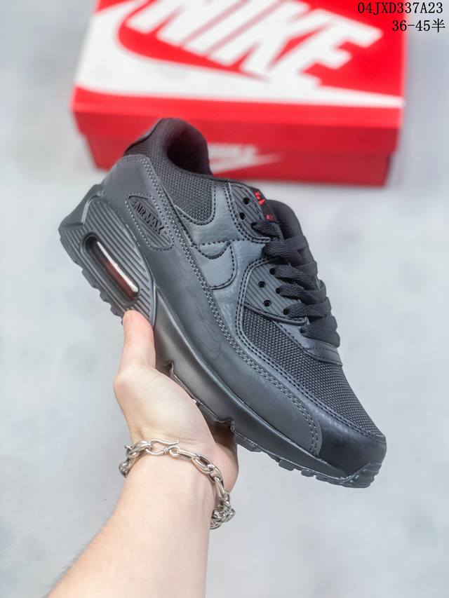 耐克 Nike Air Max 90 经典复古小气垫缓震跑鞋 鞋面由皮和革织物打造，犀利的条线打造出酷劲十的足视觉效果 网布鞋增面强透气性，穿着为极舒适 经可典