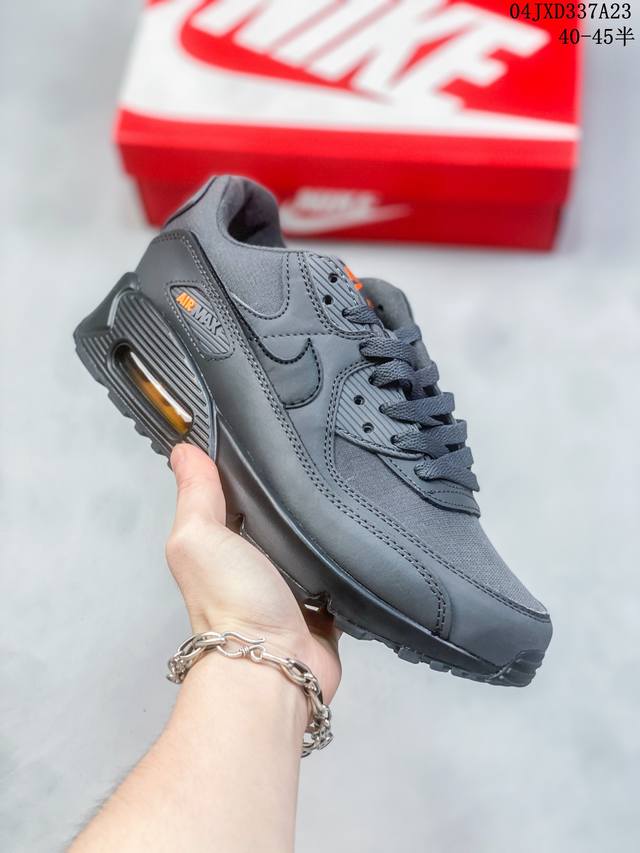 耐克 Nike Air Max 90 经典复古小气垫缓震跑鞋 鞋面由皮和革织物打造，犀利的条线打造出酷劲十的足视觉效果 网布鞋增面强透气性，穿着为极舒适 经可典