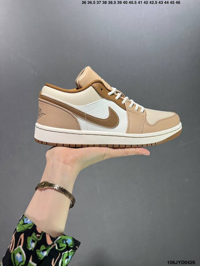 公司级air Jordan 1 Low Aj1乔1低帮休闲板鞋 同步官方配色 市场唯一独家头层皮打造 原鞋原档案开发 原厂皮料 原档冲孔鞋头 正确满胶鞋垫 四线