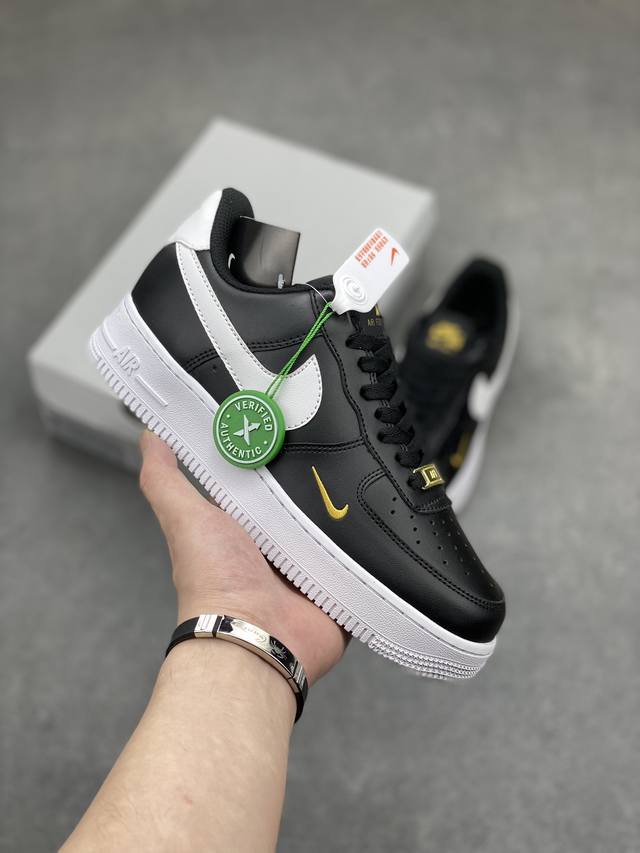 Nike Air Force 1 '07 Low 空军一号低帮休闲板鞋 原楦头原纸板 清洁度完美 全掌内置蜂窝气垫 中底钢印、拉帮完美 货号：Cz0270-10