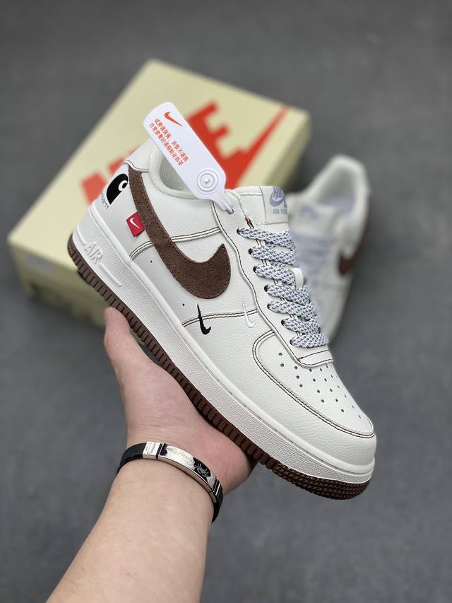 Nike Air Force 1 Low 卡哈特白棕勾棕底 空军一号低帮运动休闲板鞋 原楦头原纸板 打造纯正空军版型 专注外贸渠道 全掌内置蜂窝气垫 原盒配件