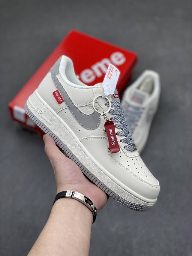 海外限量发售！公司级nike Air Force 1 '07 Low “Supreme滑板系列--米灰” 空军一号 低帮 运动鞋 休闲鞋 折边针车 工艺难度大