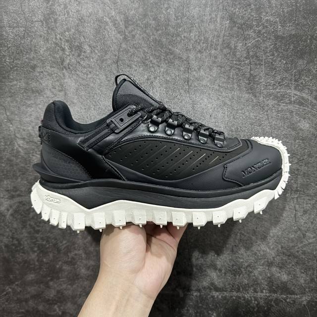 Ok版本 Moncler 盟可睐 蒙口 Trailgrip Gtx 抗撕裂材质山地户外鞋 鞋身采用cordura防撕裂尼龙 Gore-Tex防水材质 中底内置全