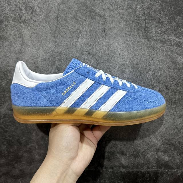 Kx纯原版 Adidas Originals Gazelle Indoor 蓝白色 Hq8717 三叶草复古休闲防滑耐磨低帮板鞋 正确粗反绒皮 正确鞋舌 正确侧