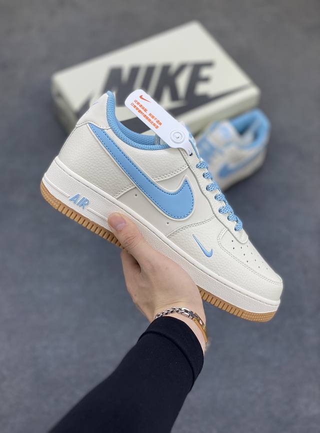 工厂套现 福利特价 原本地240版本 海外限量发售！公司级nike Air Force 1 '07 Low “米白浅蓝满天星”空军一号 低帮 运动鞋 休闲鞋 折