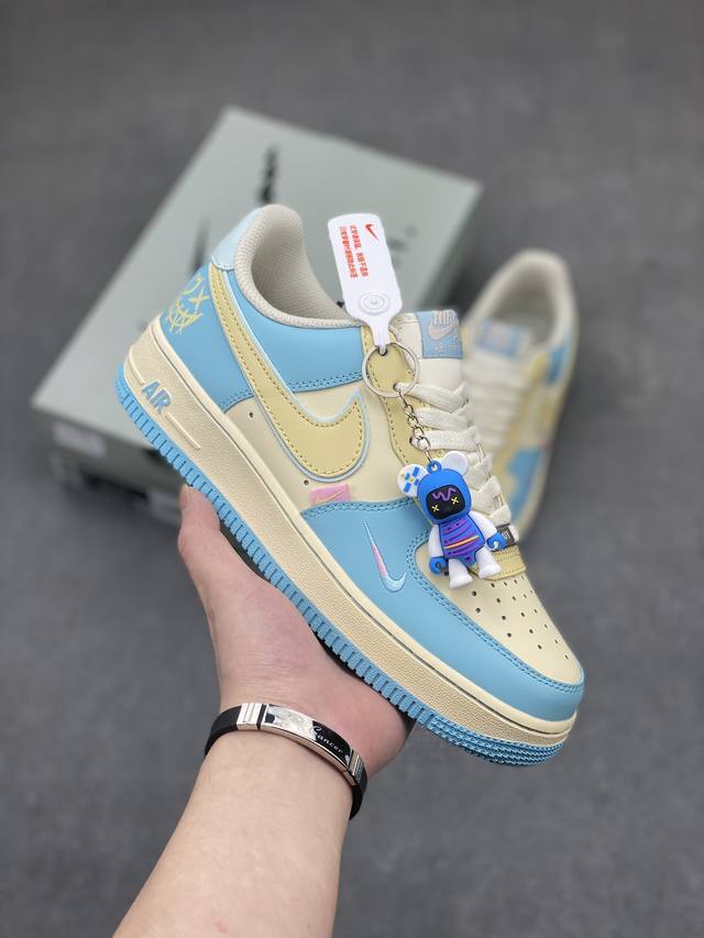 Nike Air Force 1 '07 Low 空军一号低帮休闲板鞋 原楦头原纸板 清洁度完美 全掌内置蜂窝气垫 中底钢印、拉帮完美 货号：Xl2312-55