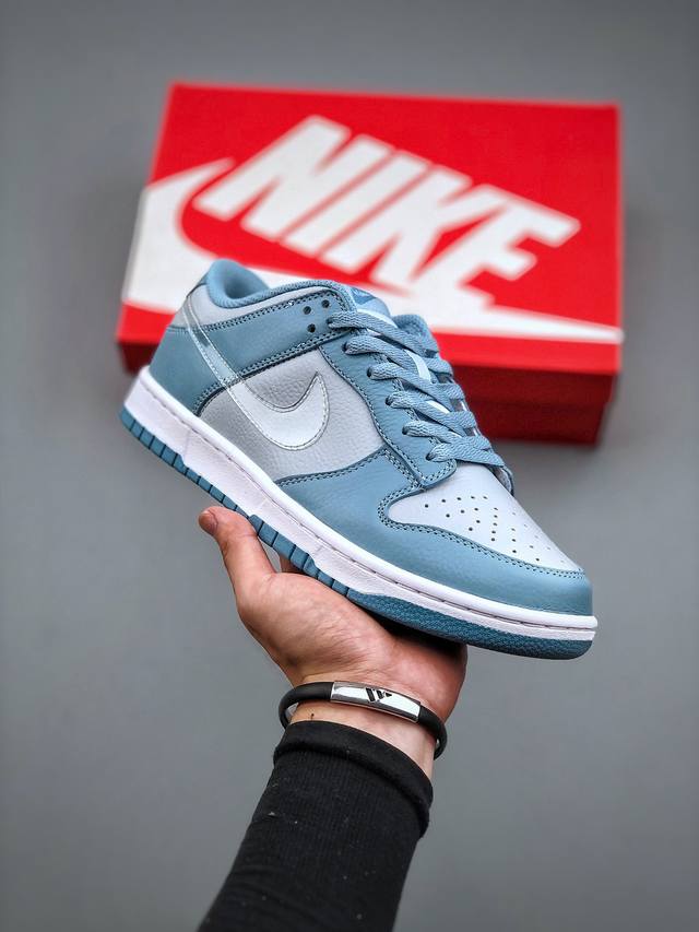 耐克 Nike Sb Dunk Low Gs Aura Clear 扣篮系列低帮休闲运动滑板板鞋“冰金蓝灰透明钩子”采用全头层皮革鞋面组合材质#垫嵌入缓震乳胶+