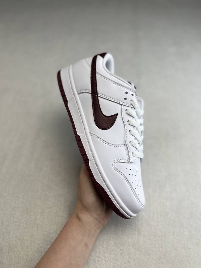 Nk Dunk Low Retro 酒红白 低帮休闲运动板鞋 原装头层材料 用料绝不含糊 独家版型蒸餾加工帶來的是更好的视觉和脚感体验 清洁度 电绣工艺皮料切割