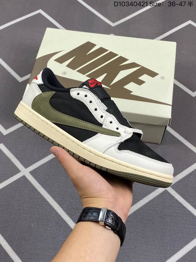 耐克 乔丹air Jordan 1 Low Aj1 乔1 倒钩 乔丹1代aj1 低帮复古文化休闲运动篮球鞋。该鞋款从 1985 年元年款汲取设计灵感，焕新演绎简