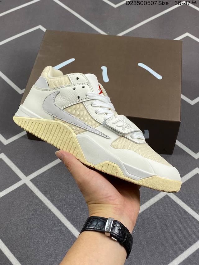 Travis Scott 的 Jordan Jumpman Jack 训练鞋“Taupe Haze”亮相 Nike 耐克 新款jumpman 乔丹缓震运动训练实