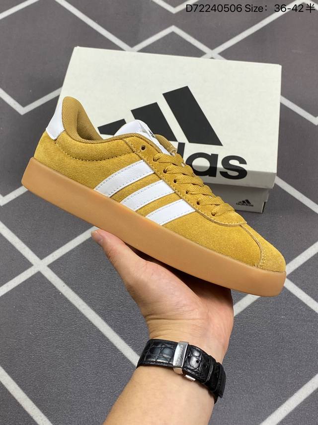 Adidas阿迪达斯.男女鞋 三叶草campus 00S 面包鞋复古休闲板鞋。千禧回潮！Adidas Campus 00S 经典再现！面包化的campus鞋款在