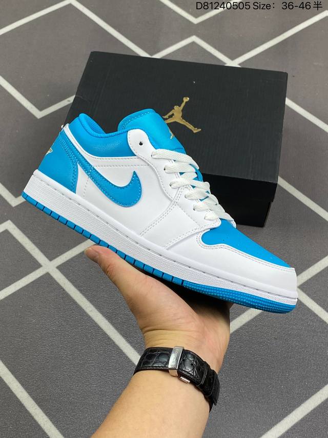 Air Jordan 1 Low Aj1乔1低帮休闲板鞋 同步官方配色 市场唯一独家头层皮打造 原鞋原档案开发 原厂皮料 原档冲孔鞋头 正确满胶鞋垫 四线拉帮