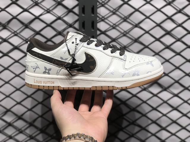 放店260 Nike Dunk 全套原楦原模倾力打造完美版型 独家原厂航空铝磨具打磨大底 鞋头坡度极致还原 无解鞋型 原盒原配 圈内天花板工艺 原厂冲刀 超高清