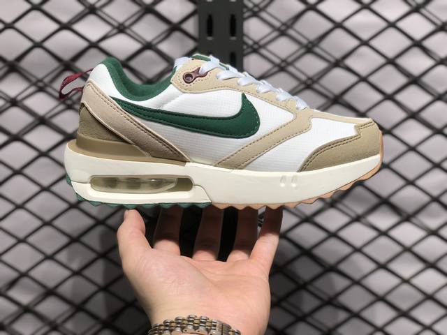 放店 耐克nk Air Max Dawn 黎明系列低帮气垫百搭休闲运动慢跑鞋 采用柔软翻毛皮和透气梭织材料打造利落鞋面 中底和鞋跟融入现代感线条设计 兼具复古风