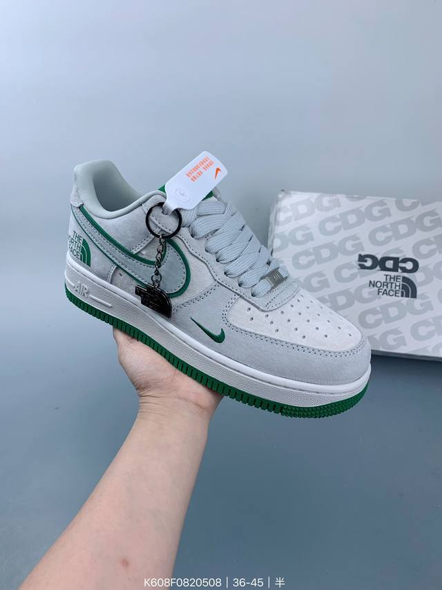 公司级nike Air Force 1 '07 Low “北面cdg联名 米绿猪八” 空军一号 中帮 运动鞋 休闲鞋 折边针车 工艺难度大 整双鞋子采用头层猪八