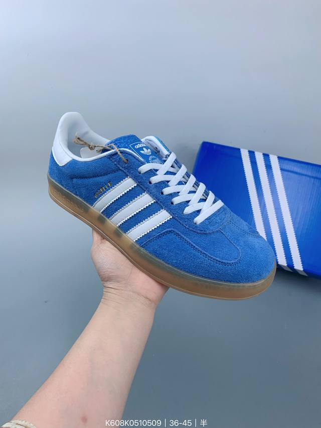 阿迪达斯 德训鞋 Adidas Originals Samba Og Shoes 经典运动鞋小白鞋 T头鞋 男女板鞋 彰显休闲摩登风情的时尚经典鞋。它诞生于50