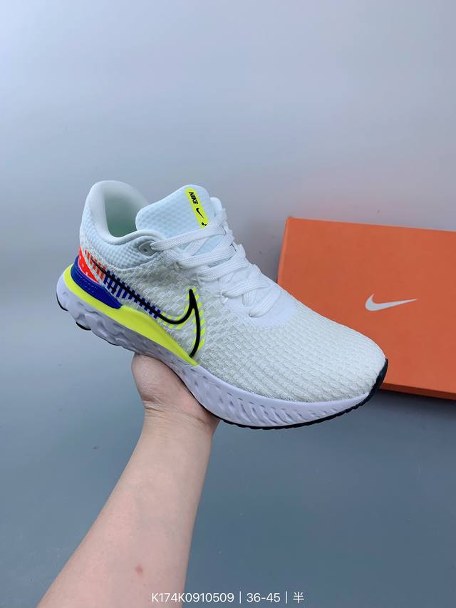 公司级w Nike Zoom React Infinity Run Fk 3 马拉松机能风格运动鞋 实拍首发 #鞋款搭载柔软泡绵，在运动中为你塑就缓震脚感。设计