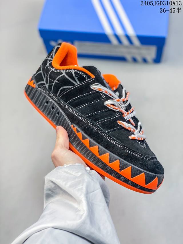 Adidas阿迪达斯.男女鞋 三叶草campus 00S 面包鞋复古休闲板鞋 千禧回潮！Adidas Campus 00S 经典再现！面包化的campus鞋款在