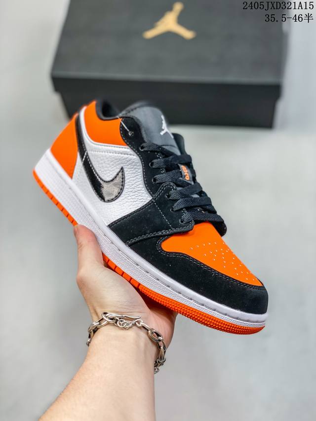 公司级air Jordan 1 Low 官方同步新色 原装级产物 拒绝公底 立体鞋型 细节完美 高清洁度 购置公司同步原材料 原汁原味 忠于原版 货号：Dc07