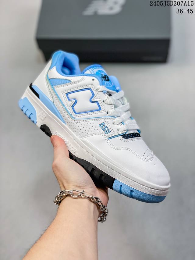 New Balance 550 新百伦 复古百搭篮球鞋时尚男女运动板鞋 首次亮相于 1989 年的 550 鞋款，延续 New Balance 标志性品牌元素，