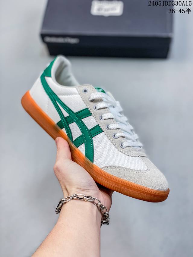 亚瑟士 Onitsuka Tiger Tokuten 复古低帮休闲跑鞋 炎夏必备 Tokuten的灵感来源于80年代的室内用鞋 T-Toe前足补强设计 室内鞋的