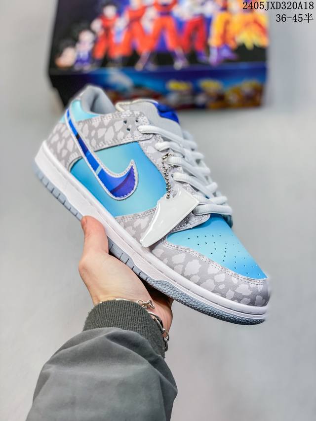 公司级带半码 耐克nike Sb Dunk Low 扣篮系列复古低帮休闲运动滑板板鞋。采用脚感柔软舒适zoomair气垫，有效吸收滑板等极限运动在落地时带来的冲