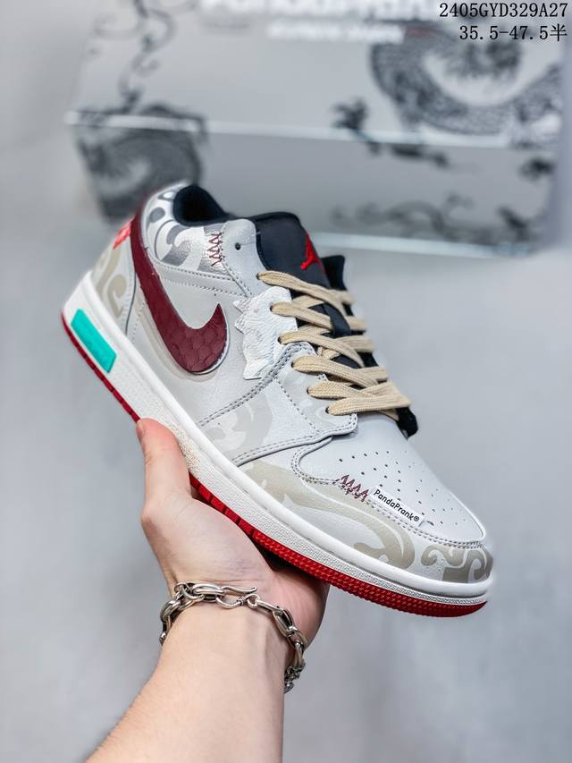 终端供货 Air Jordan Aj1 Low 熊猫恶作剧 游龙则灵 酣春 “全网独家正确版本无原鞋不开发 始终坚持对品质、细节 完美复刻” 市面唯一纯原级别