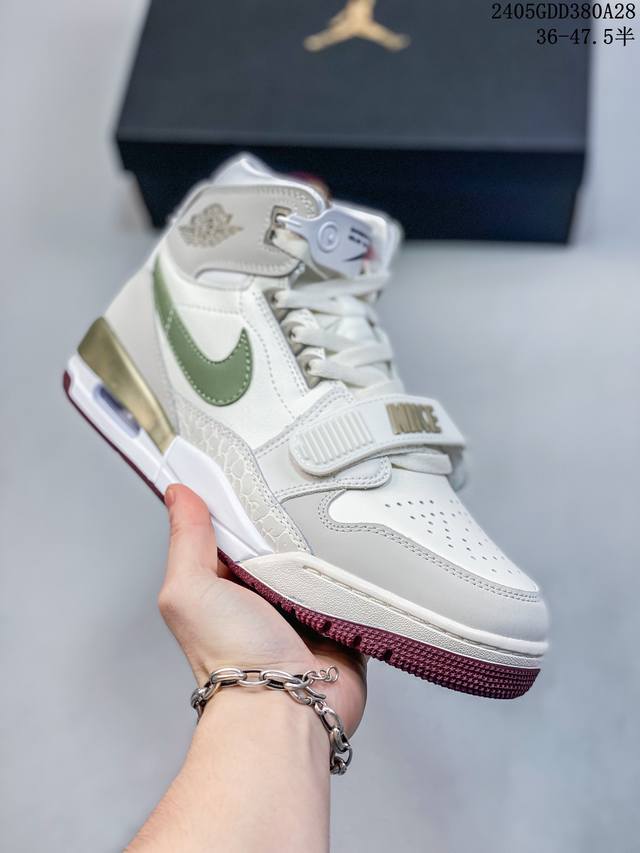 真标带半码！ 乔丹一代 高帮 气垫 Air Jordan Legacy 312 Low 乔丹联名 号称 “最强三合一” 的 Jordan Legacy 312，