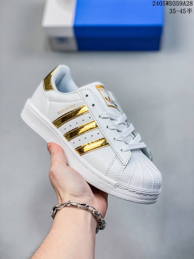 阿迪达斯adidas Originals Superstar 贝壳头经典百搭休闲运动板鞋 货号：Eg4958 码数：35 36 36.5 37 38 38.5